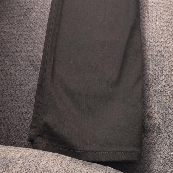 Levis - Picture 6 of 6